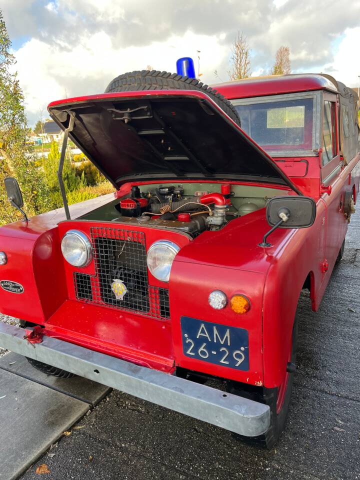 Image 6/14 of Land Rover 109 (1958)