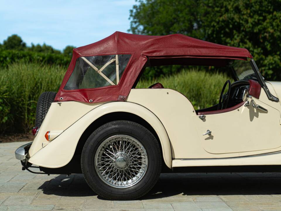 Bild 28/50 von Morgan 4/4 1600 (1989)