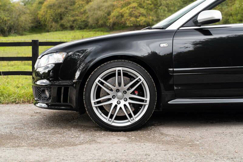 Bild 17/35 von Audi RS4 (2006)
