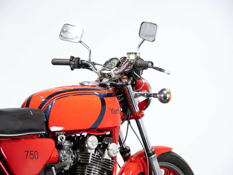 Bild 24/50 von Yamaha XS 750 (1979)