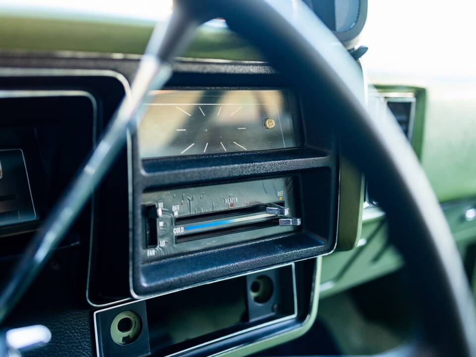 Imagen 30/50 de Chevrolet Chevelle Malibu Coupe (1974)