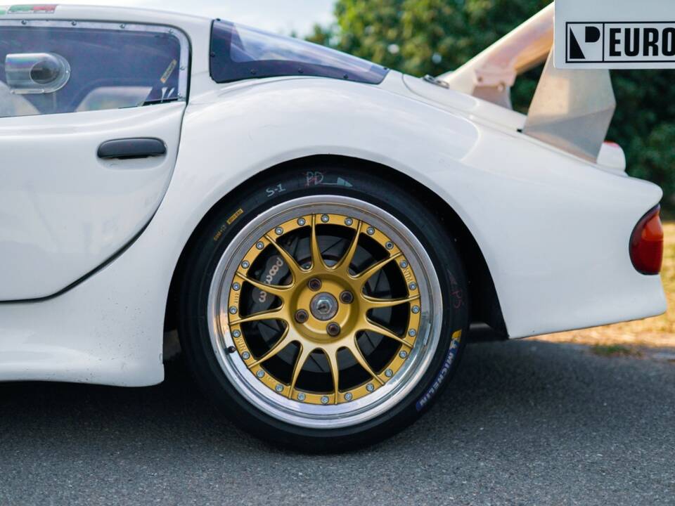 Image 6/17 of Marcos Mantis Challenge (1999)