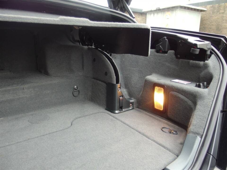 Image 69/99 of Ferrari California (2010)