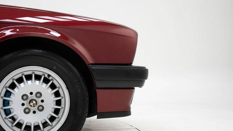 Bild 12/15 von BMW 318i (1992)