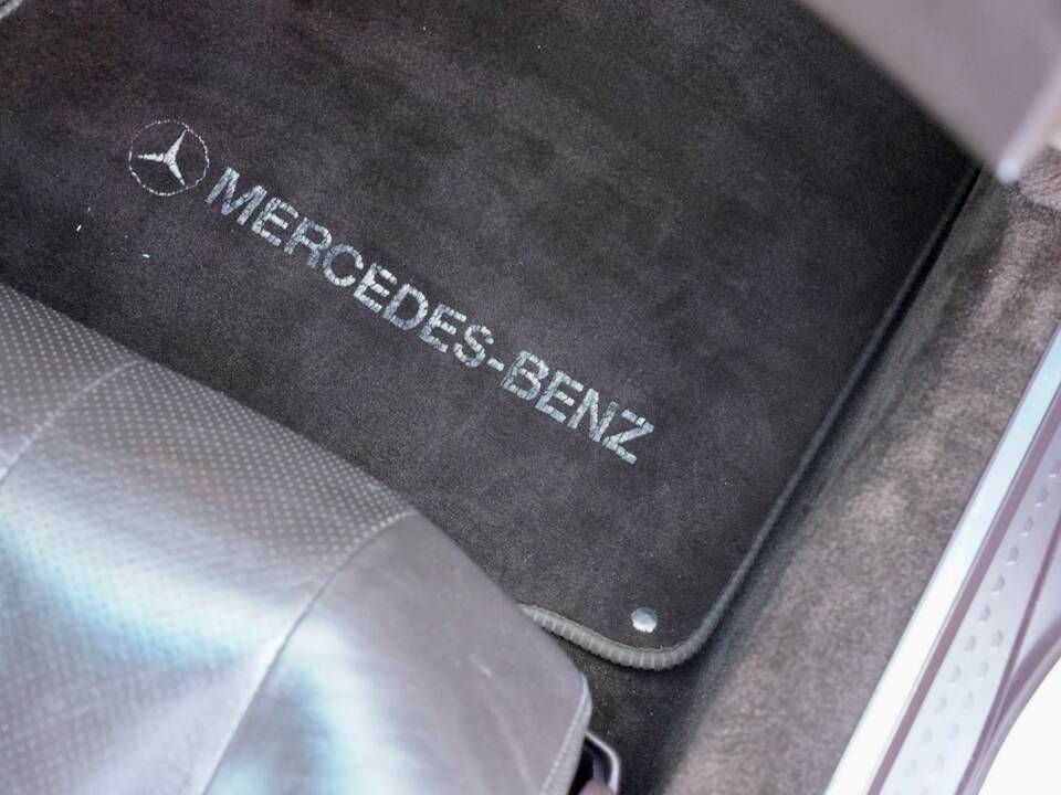 Imagen 39/50 de Mercedes-Benz 300 SL (1993)