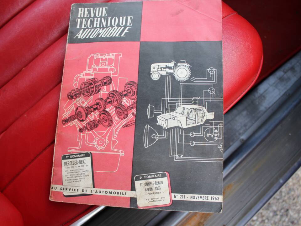 Image 11/18 of Mercedes-Benz 220 SE b (1961)