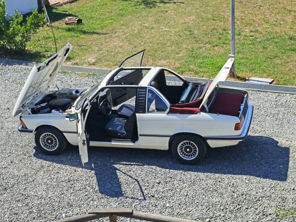 Image 4/8 of BMW 320 Baur TC (1978)