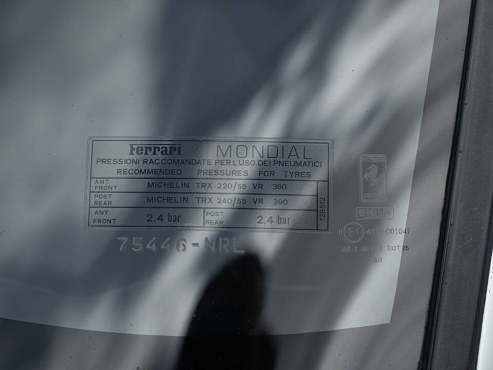 Image 19/50 of Ferrari Mondial 3.2 (1987)