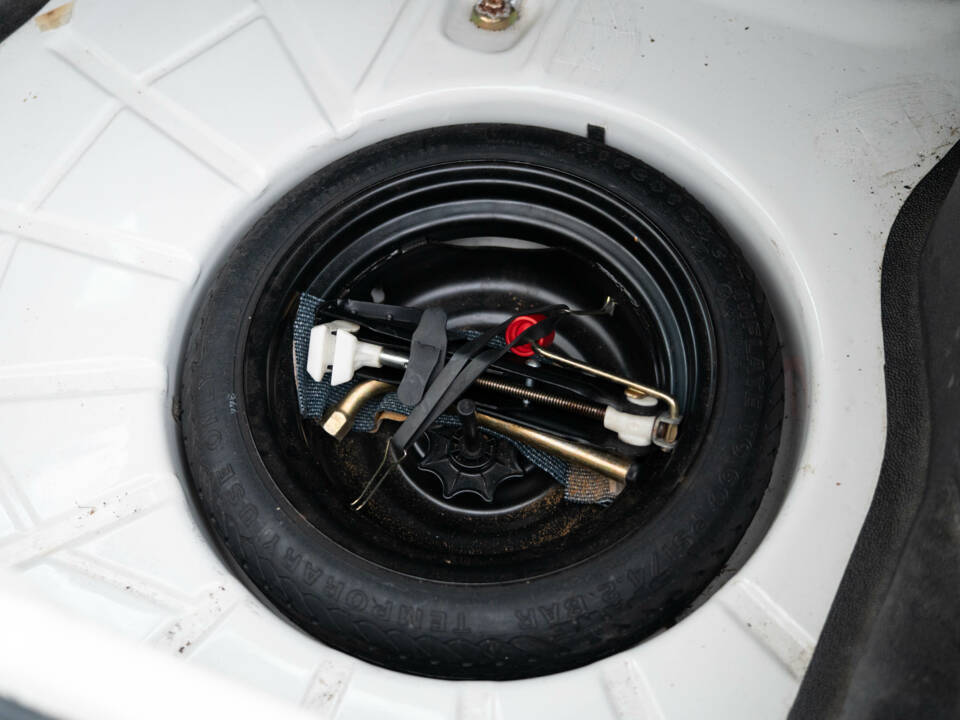 Bild 33/35 von Volkswagen Scirocco II 1.8 (1989)