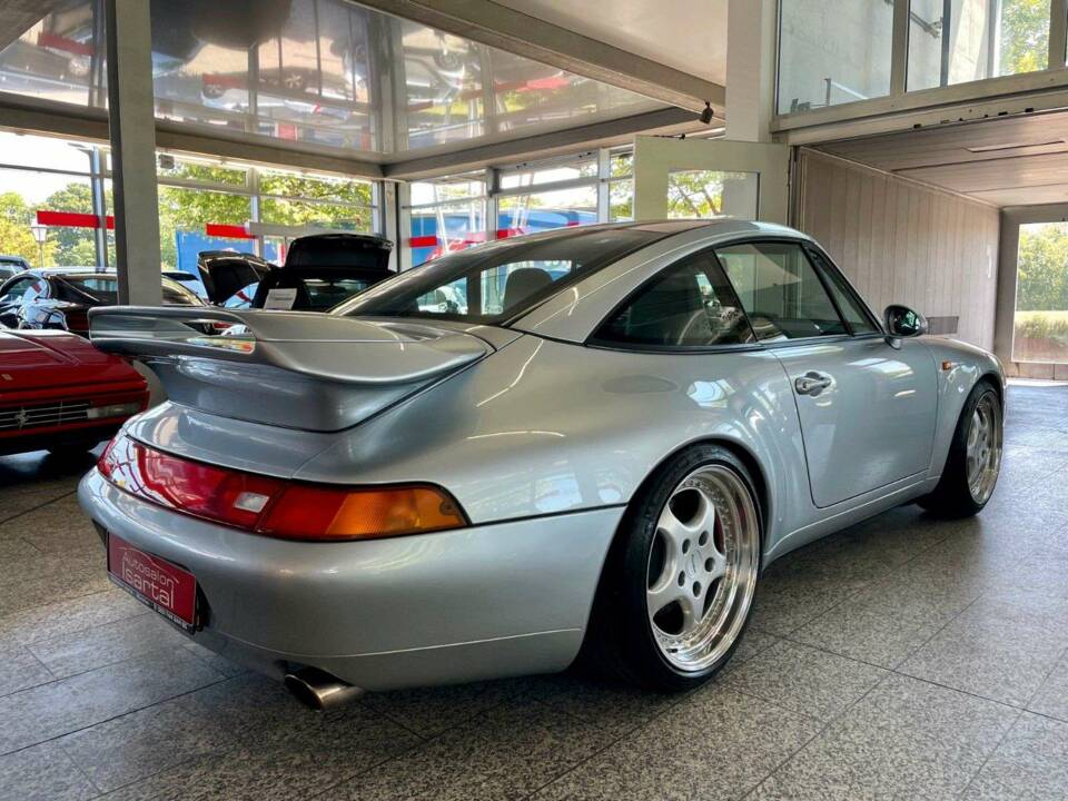 Image 7/20 of Porsche 911 Carrera (1996)