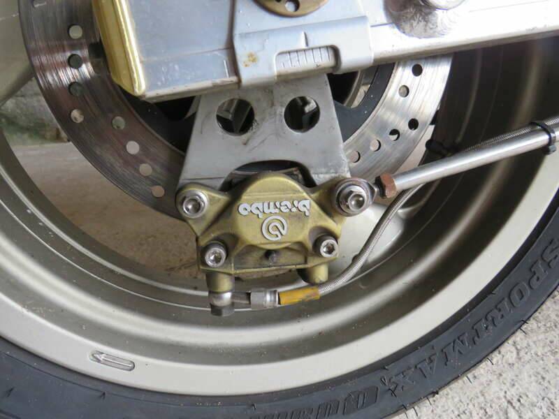 Immagine 34/38 di Ducati DUMMY (1994)