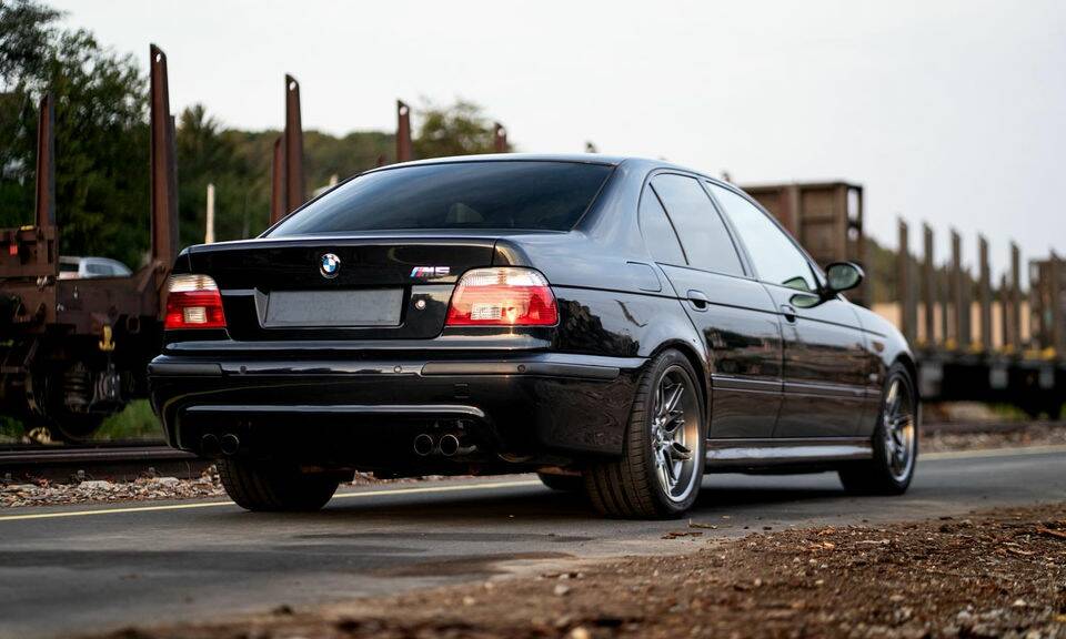 Afbeelding 8/8 van BMW M5 (2000)