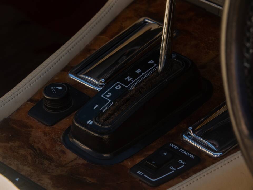 Bild 19/50 von Jaguar XJS 5.3 V12 (1990)