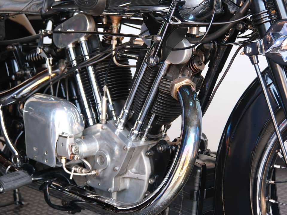 Image 34/99 of Brough-Superior SS 100 (1933)