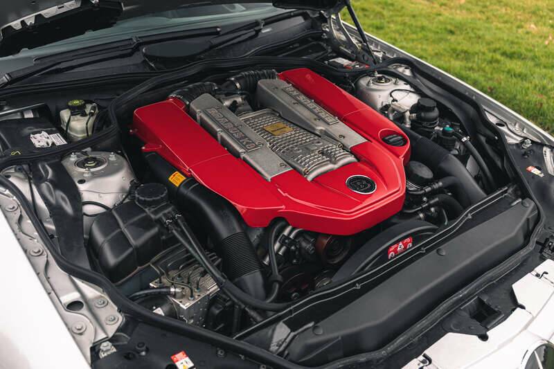Image 3/7 of Mercedes-Benz SL 55 AMG (2004)