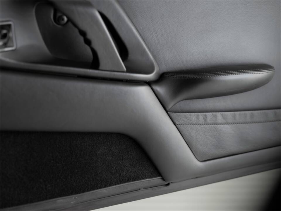 Bild 19/24 von Ferrari F 355 GTS (1996)