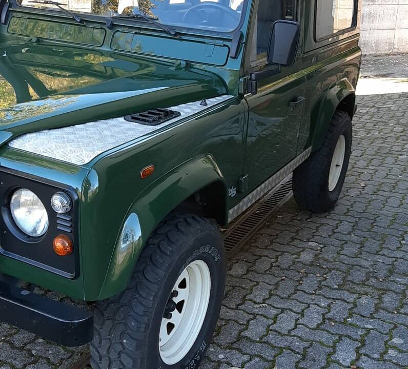 Image 20/34 of Land Rover Defender 90 Td5 (2000)