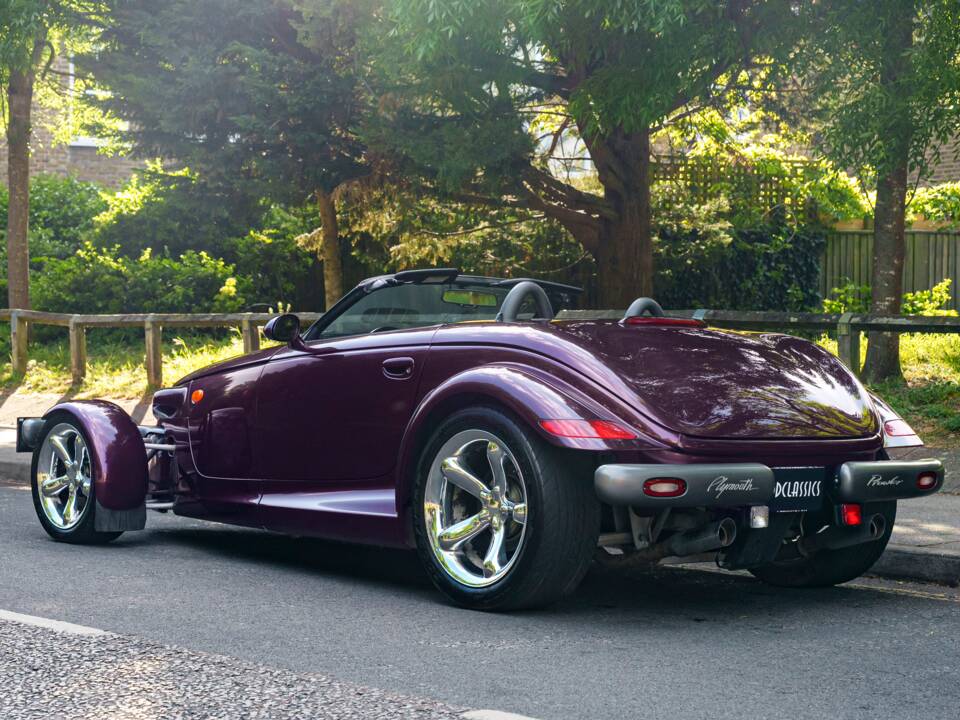 Image 4/29 of Plymouth Prowler (1999)