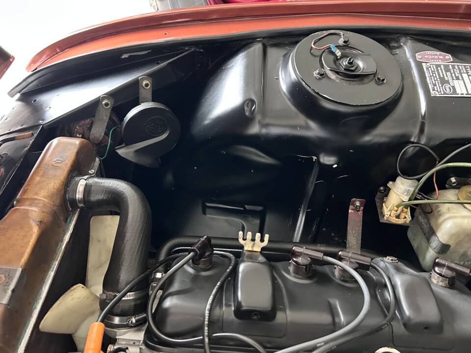 Imagen 25/35 de Peugeot 504 Convertible (1971)