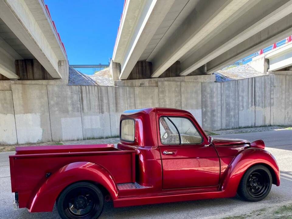 Image 4/91 of Renault R 4 F6 (1988)