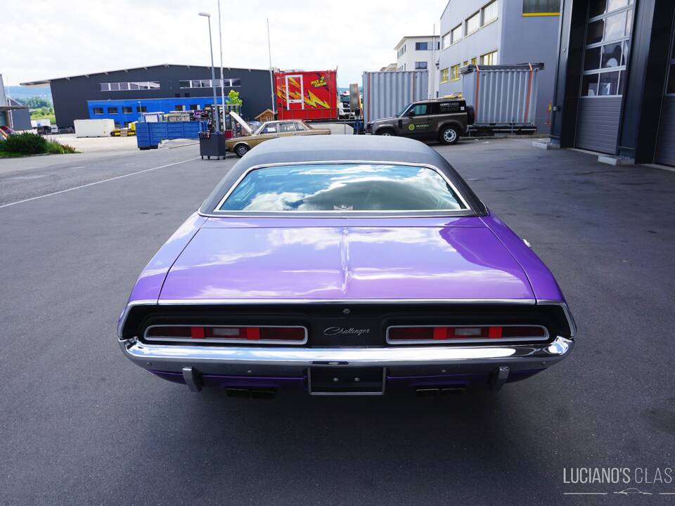 Imagen 9/59 de Dodge Challenger R&#x2F;T (1971)