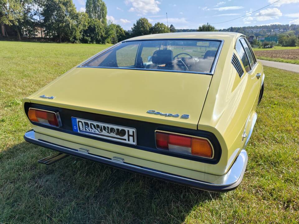 Image 15/54 of Audi 100 Coupe S (1971)