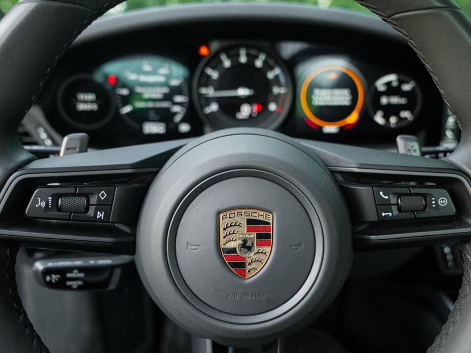 Afbeelding 47/50 van Porsche 911 Carrera 4S (2019)