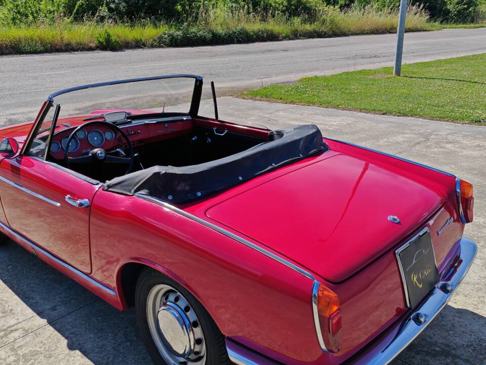 Image 17/40 of Innocenti 950 Spider (1963)