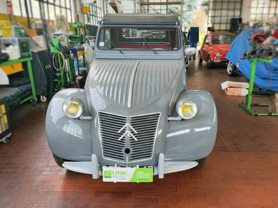 Image 2/10 de Citroën 2 CV (1957)