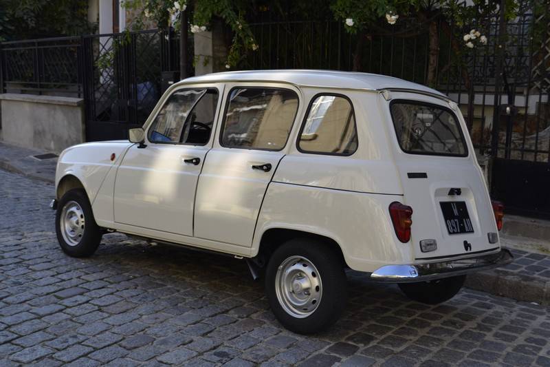 Image 22/56 de Renault R 4 (1991)