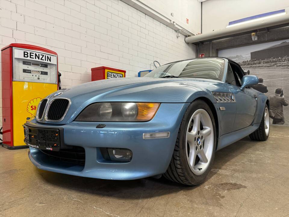 Imagen 2/19 de BMW Z3 2.8 (1997)