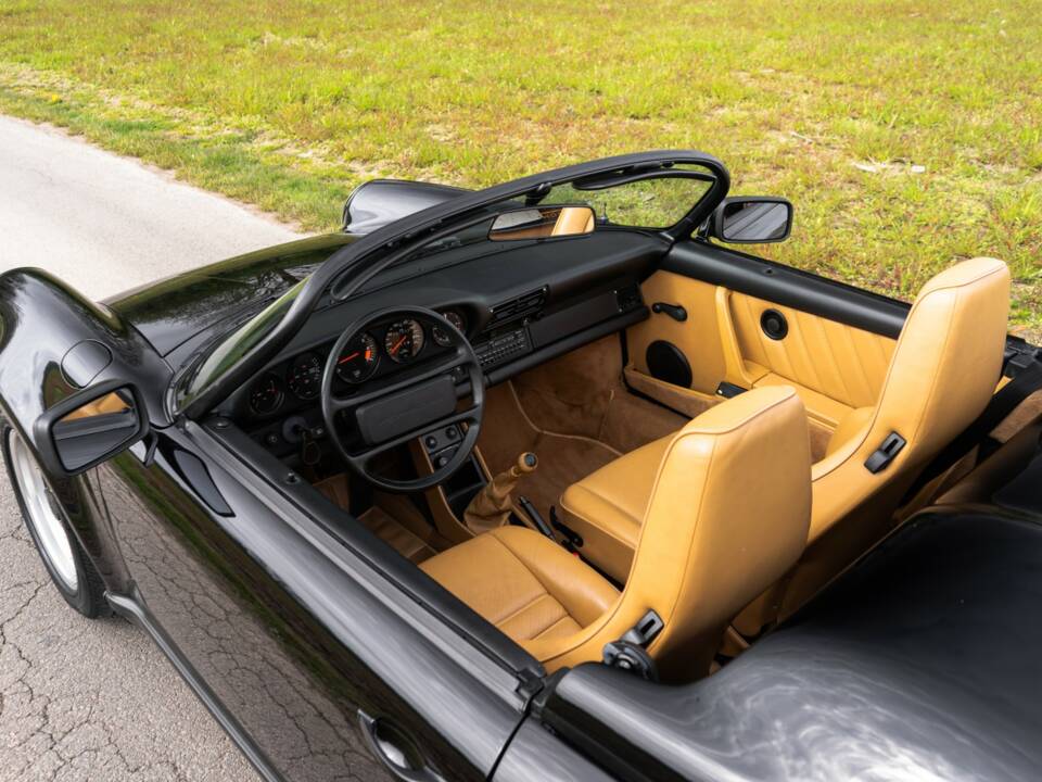 Imagen 15/32 de Porsche 911 Speedster 3.2 (1989)