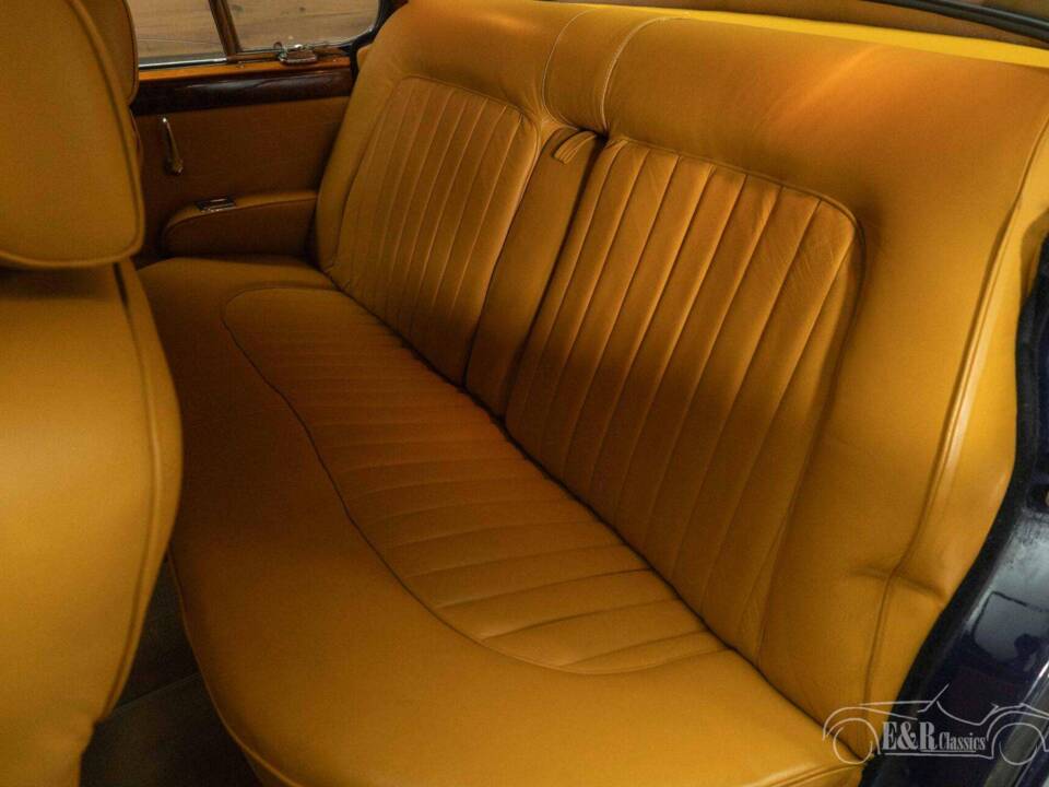 Image 9/19 of Jaguar Mk II 3.8 (1962)