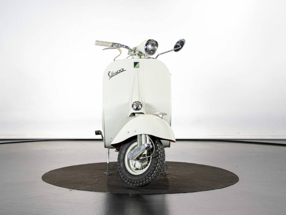 Afbeelding 7/50 van Piaggio Vespa 150 "Struzzo" VL (1956)