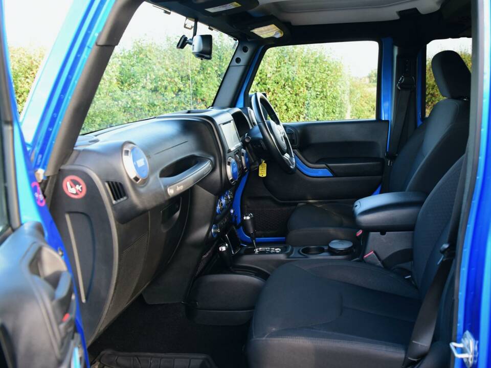 Bild 37/50 von Jeep Wrangler 3.8 &quot;75th Aniversary&quot; (2016)