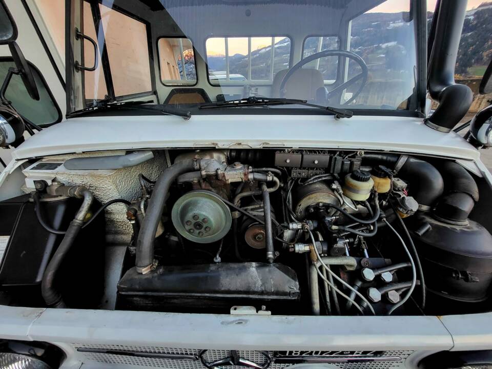 Image 9/9 de Mercedes-Benz Unimog 406 (1972)