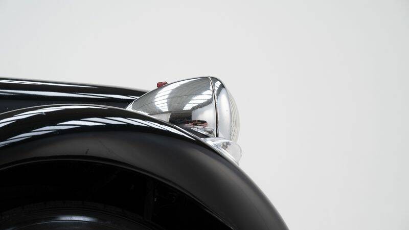 Image 12/15 of Citroën Traction Avant 15/6 (1954)