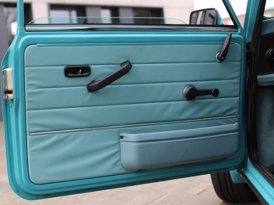 Image 14/50 de Mini Cooper 1.3i MPI (1999)