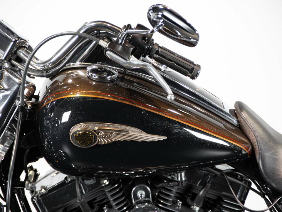 Bild 31/50 von Harley-Davidson DUMMY (2013)