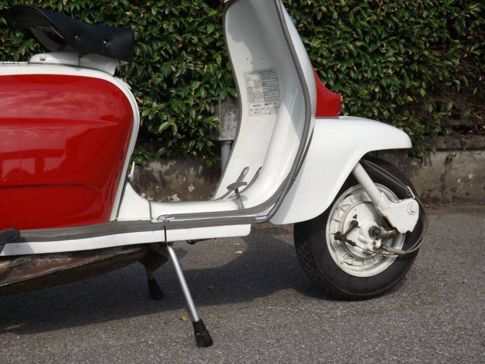 Immagine 6/50 di Innocenti Lambretta Li 150 (1963)