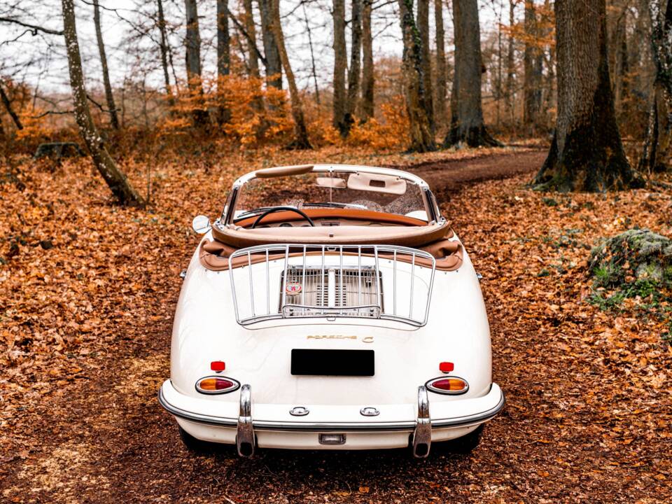 Immagine 6/50 di Porsche 356 C 1600 (1964)