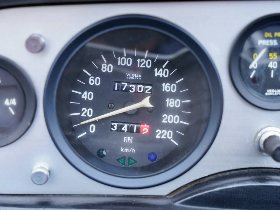 Imagen 17/50 de FIAT 124 Sport Spider (1973)
