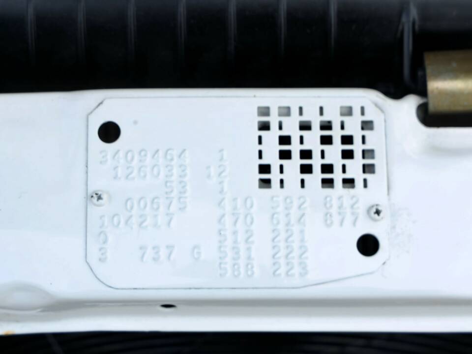 Bild 31/50 von Mercedes-Benz 380 SEL (1983)