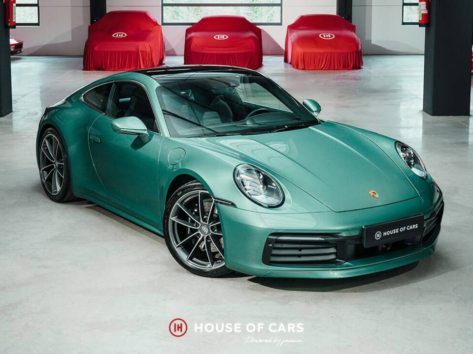 Image 4/24 of Porsche 911 Carrera 4S (2023)