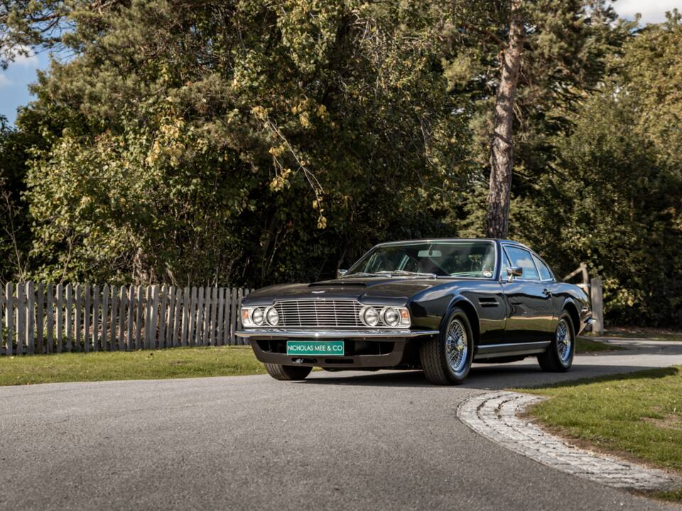Bild 18/51 von Aston Martin DBS (1971)