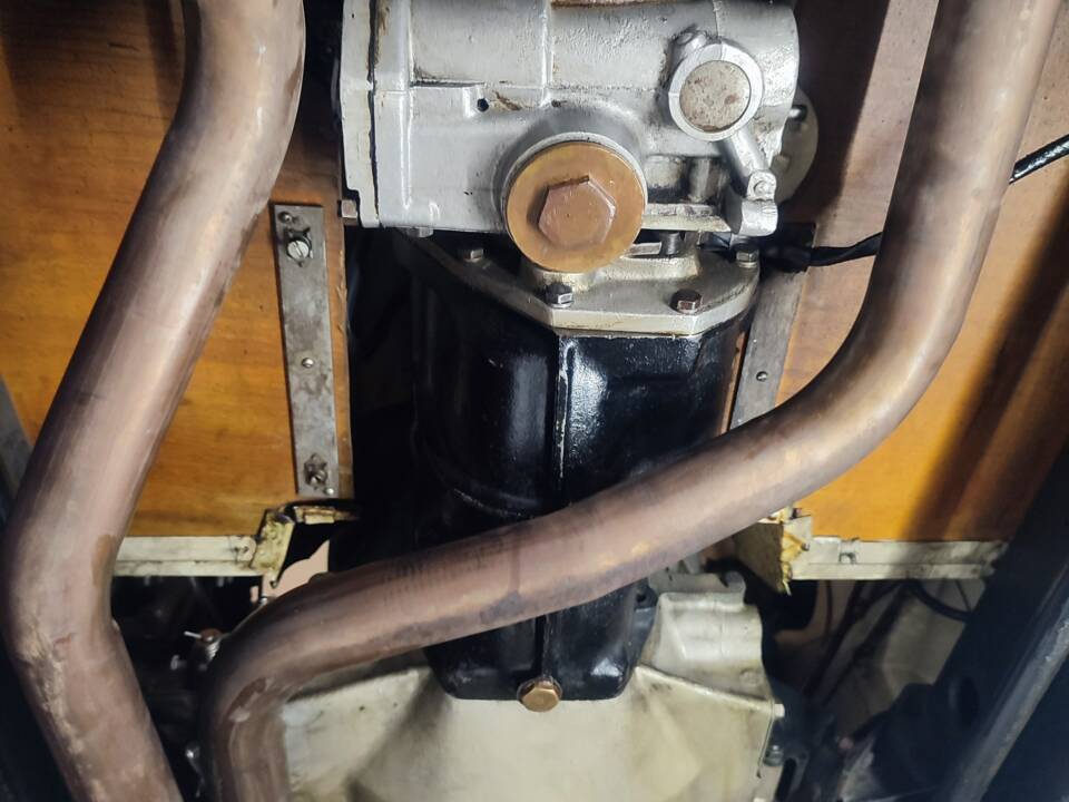 Immagine 63/74 di Jaguar XK 140 SE DHC (1955)