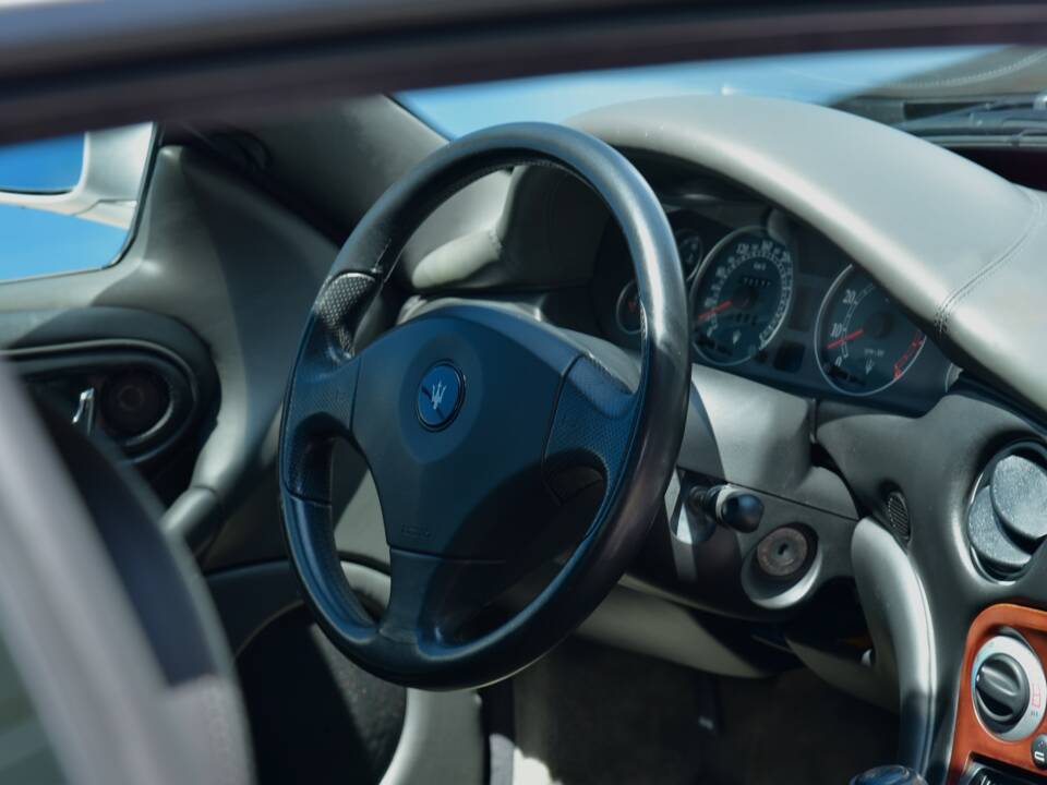Bild 2/17 von Maserati 3200 GT (1999)