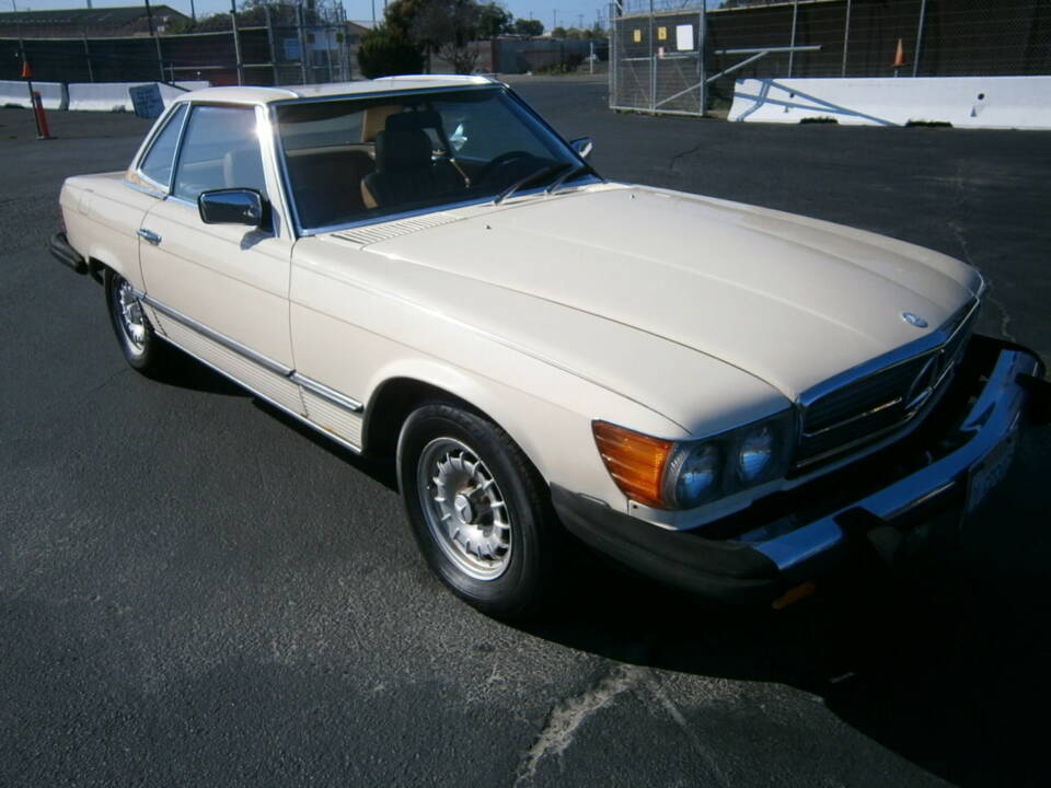 Imagen 26/29 de Mercedes-Benz 380 SL (1981)