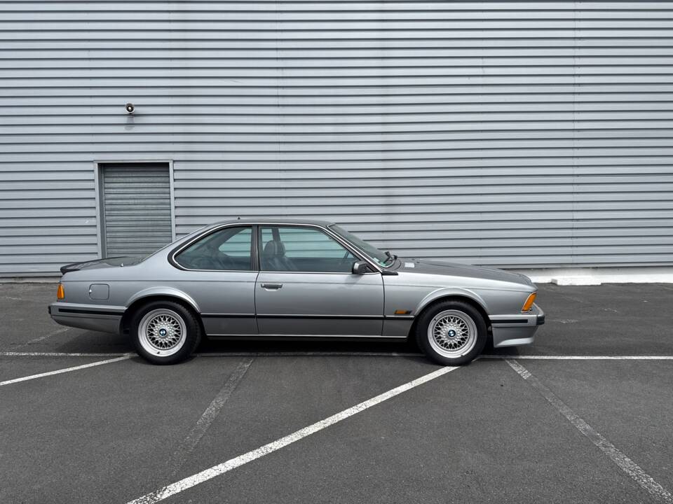 Image 46/79 of BMW M 635 CSi (1989)