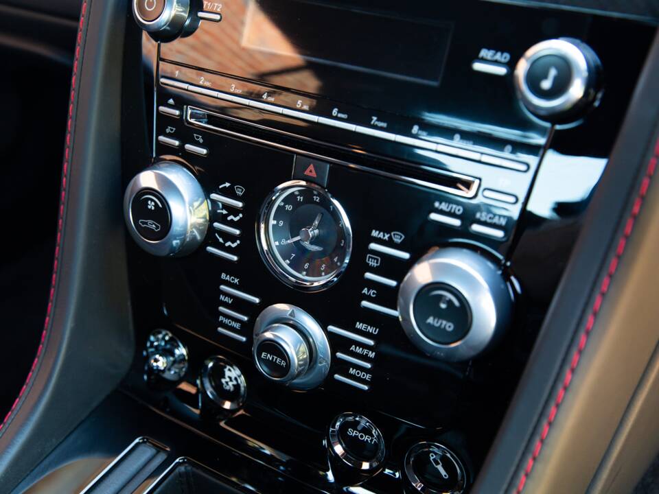 Afbeelding 65/69 van Aston Martin DBS (2012)